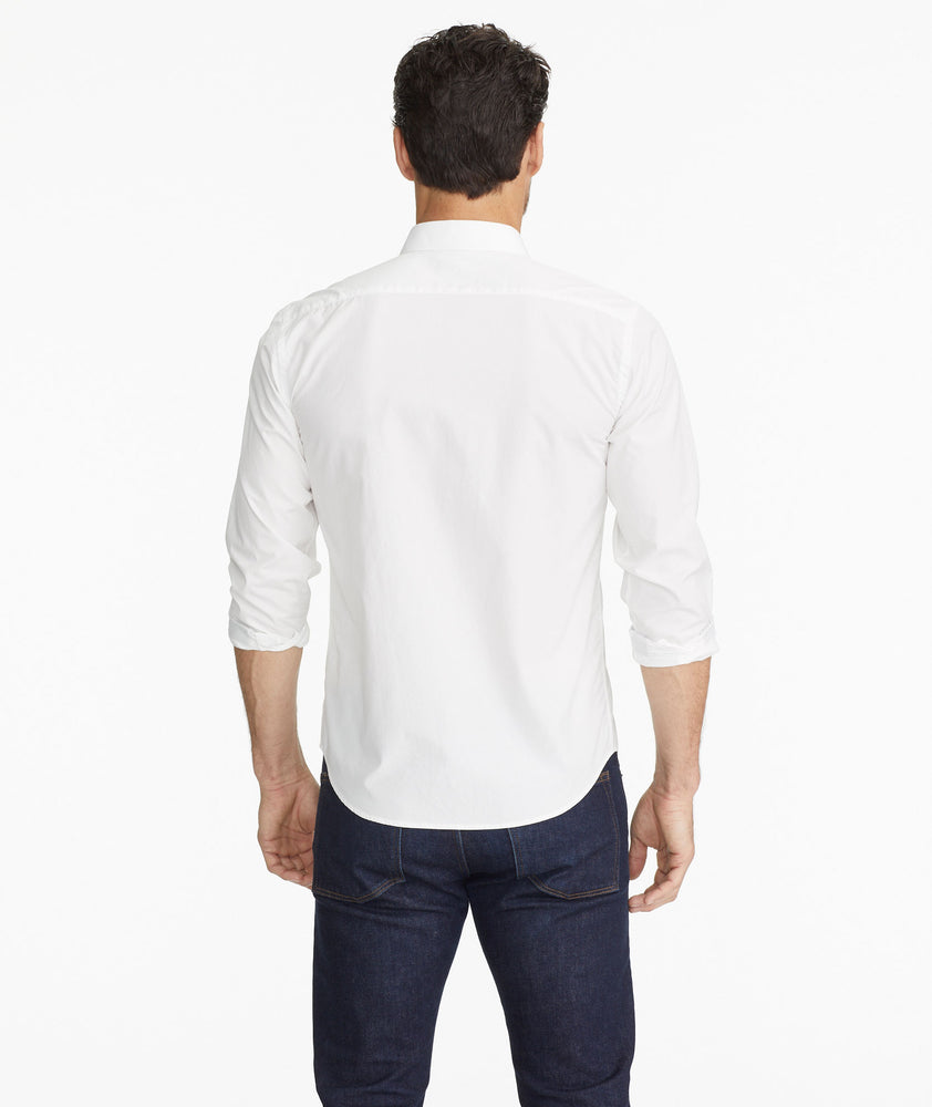 Model wearing a White Wrinkle-Free Las Cases Special Shirt