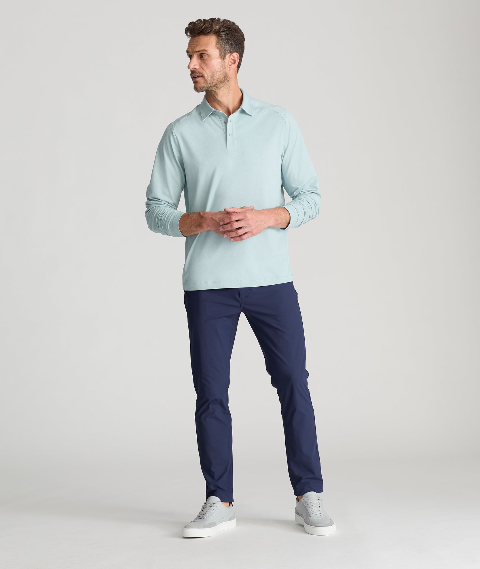 5-POCKET-TECH-UNTUCKIT-  display picture 1