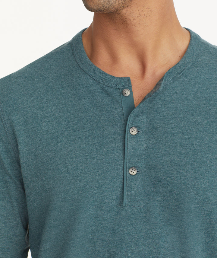 Henleys & Tee Shirts for Men | UNTUCKit
