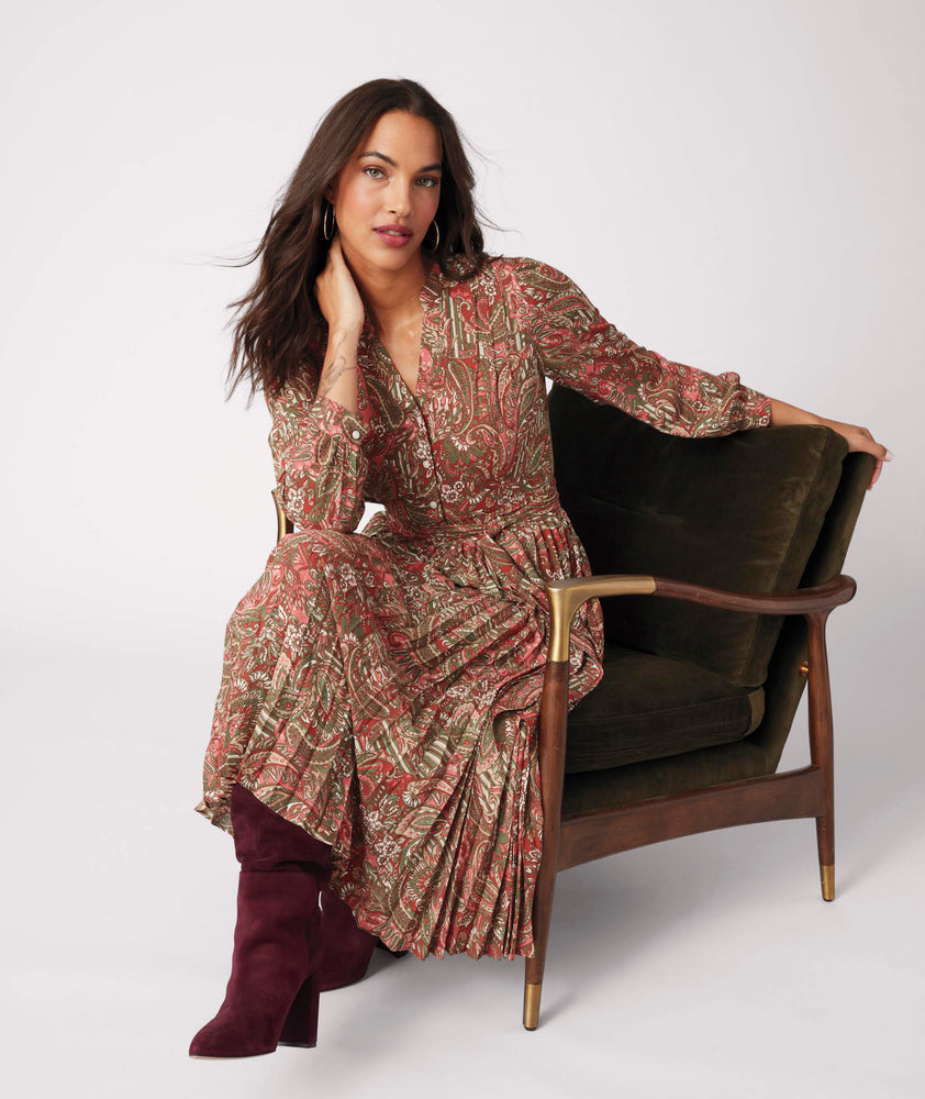 Pleated Midi Arabella Dress Pink Paisley Print | UNTUCKit Pleated Midi Arabella Dress Pink Paisley Print | UNTUCKit