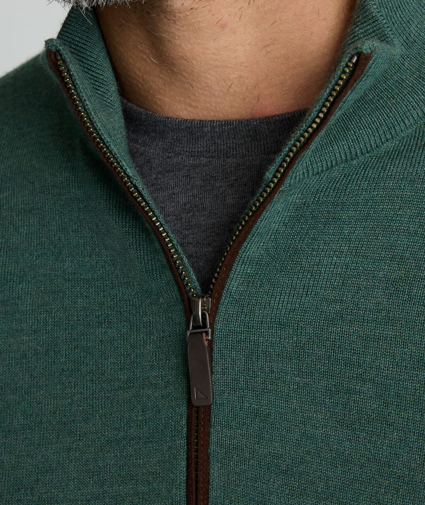 Model is wearing UNTUCKit Belguardo w/ Suede in Dark Green.