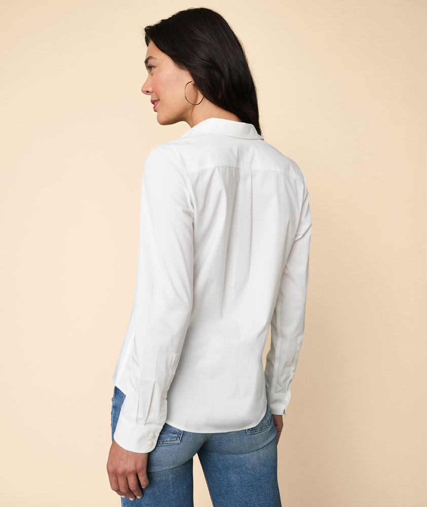 Model wearing an UNTUCKit Bella Shirt.