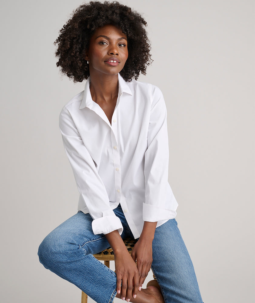 Model is wearing UNTUCKit Bella Shirt.