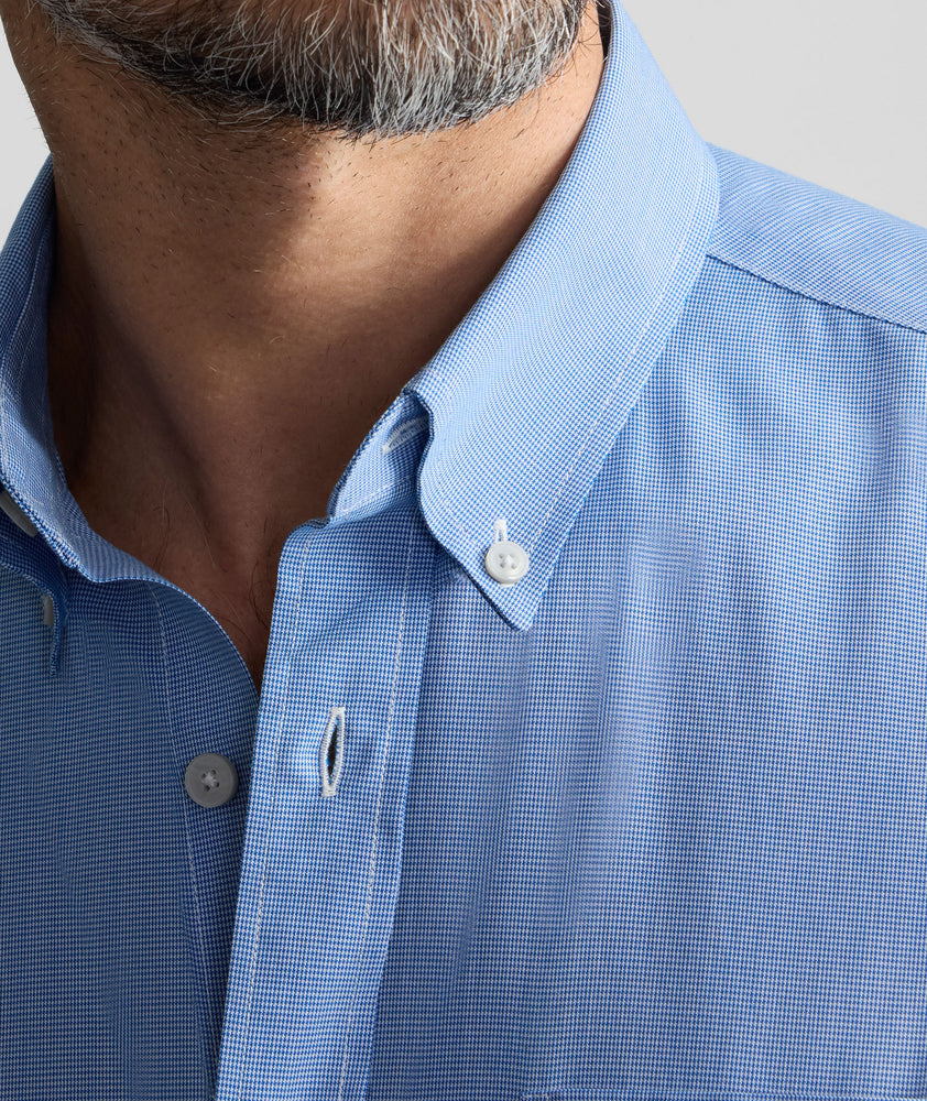 Model is wearing UNTUCKit Cadetto in wrinkle free.