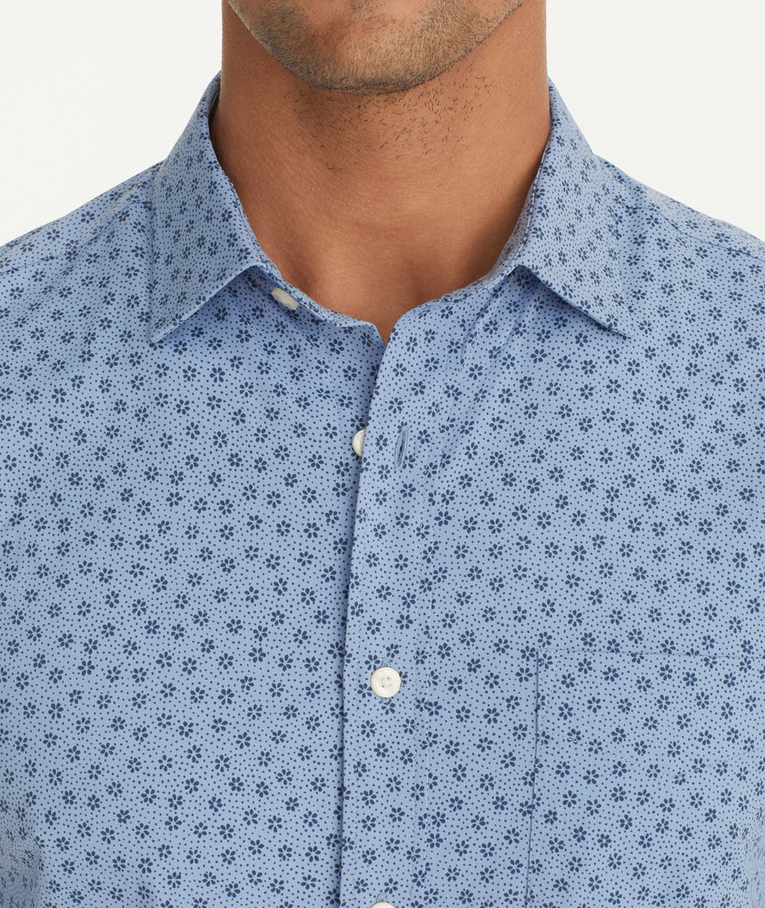 Wrinkle-Free Performance Short-Sleeve Carnelian Shirt