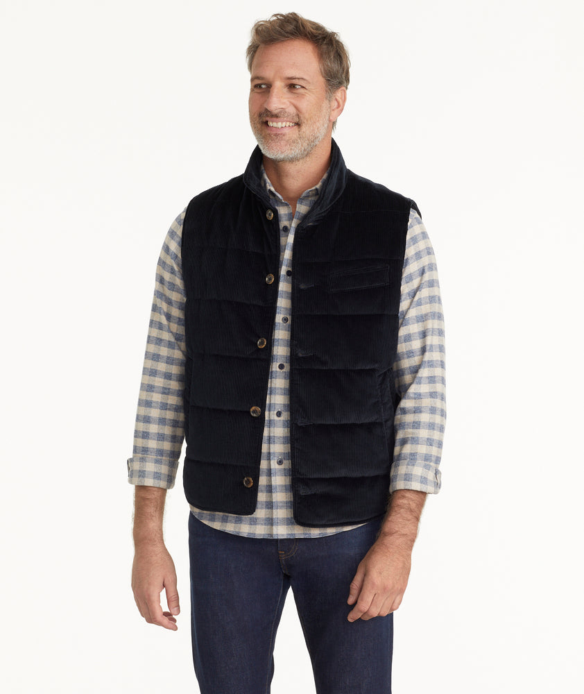 Model is wearing UNTUCKit Cormac vest.