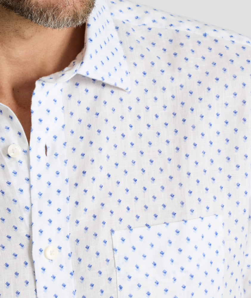 Linen Short-Sleeve Dixon Shirt White & Blue Diamond Print | UNTUCKit Linen Short-Sleeve Dixon Shirt White & Blue Diamond Print | UNTUCKit