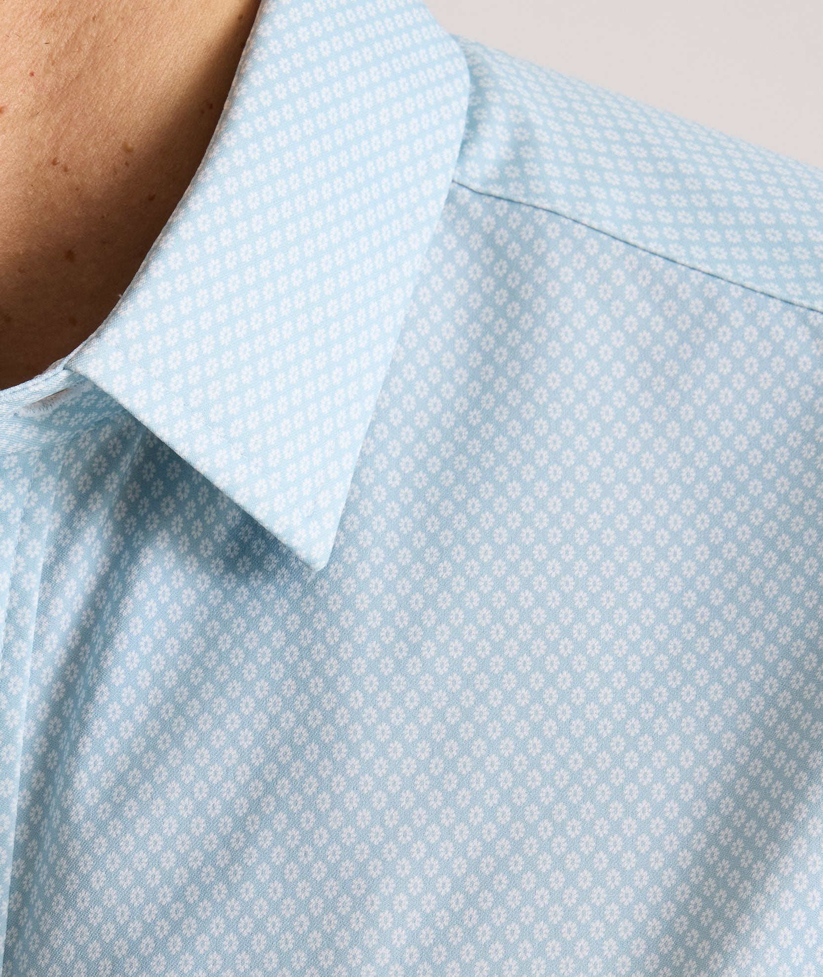 FALKIRK-UNTUCKIT-42077Lbl-