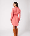 Model is wearing UNTUCKit Felicity dress in pink.
