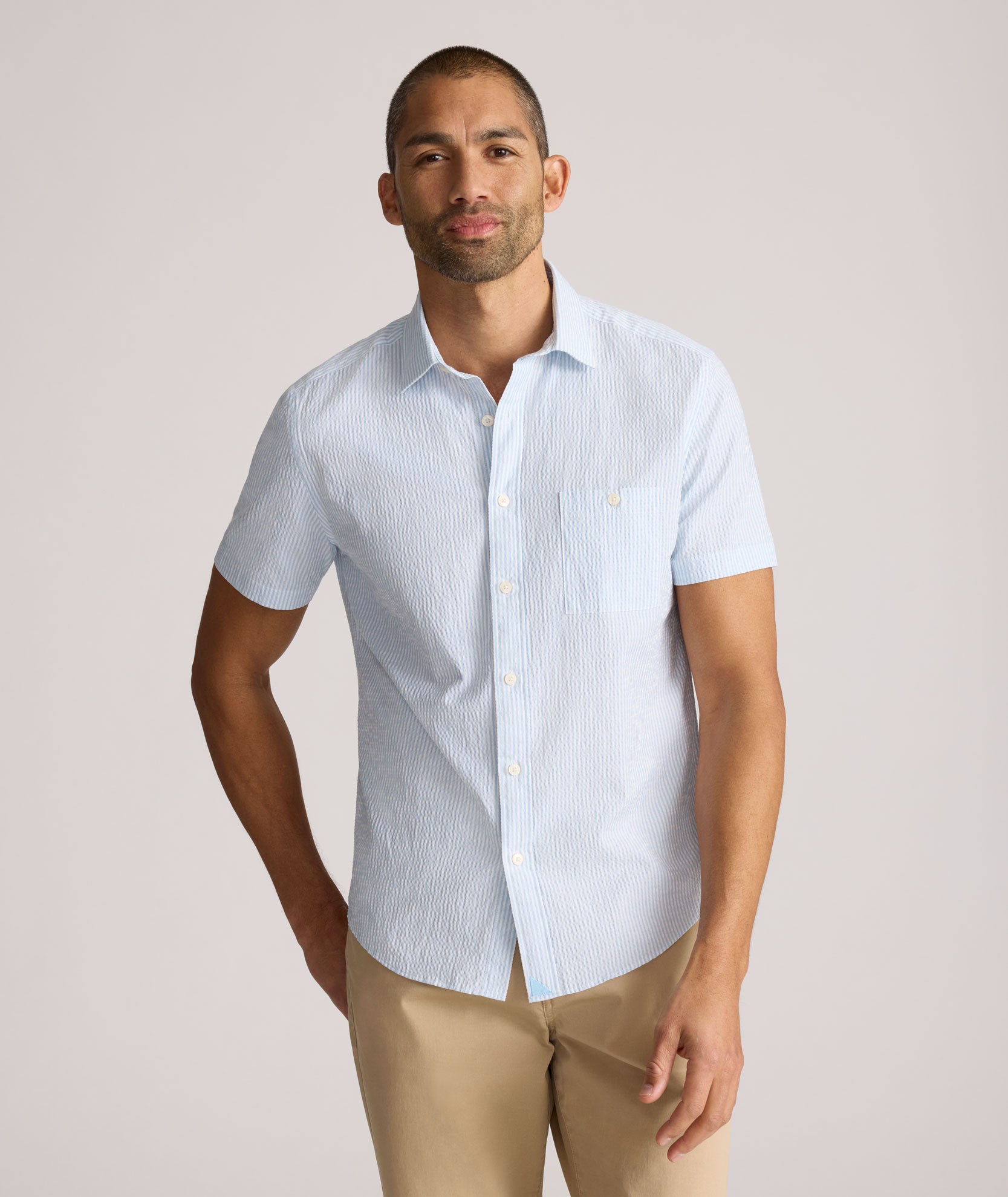 【DISCERNMENT】S/S Well Seersucker Check Shirt DISCERNMENT】S/S Well Seersucker Check Shirt Stretch Cotton