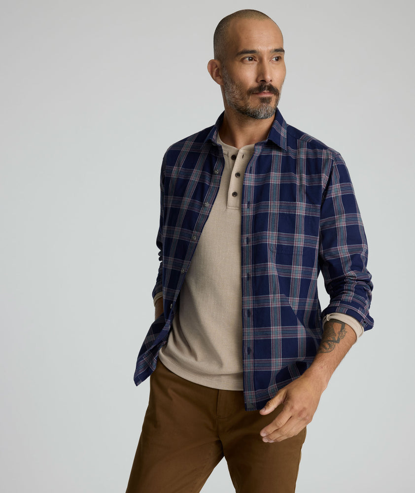 Model is wearing UNTUCKit Gahard flannel. 