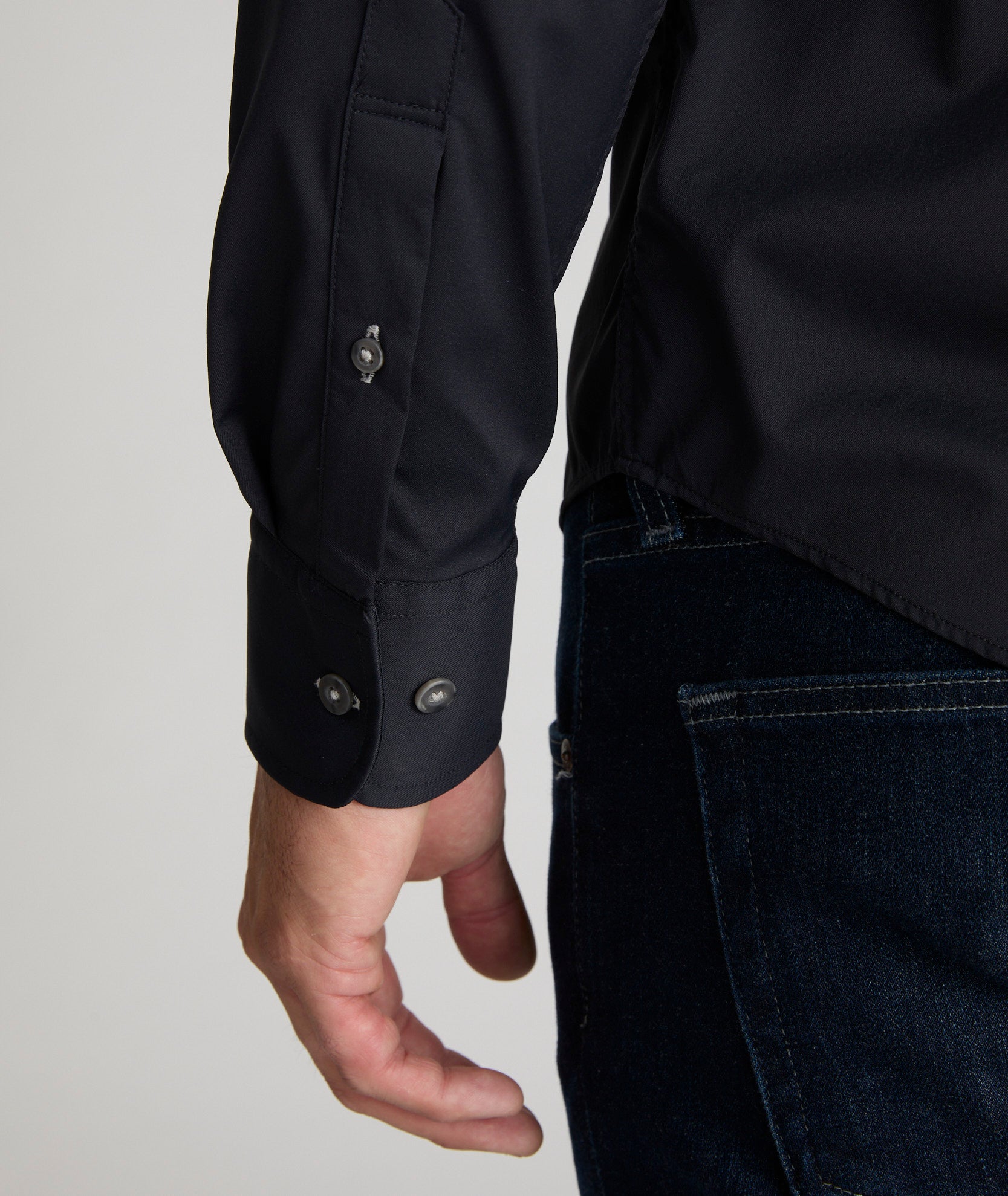 Wrinkle-Free Performance Gironde Shirt Small / Regular Fit / Black Wrinkle-Free Performance Gironde Shirt Small / Regular Fit / Black