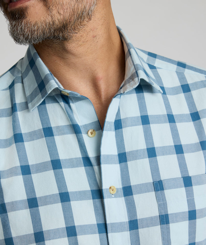 Model is wearing UNTUCKit Hartman flannel. 