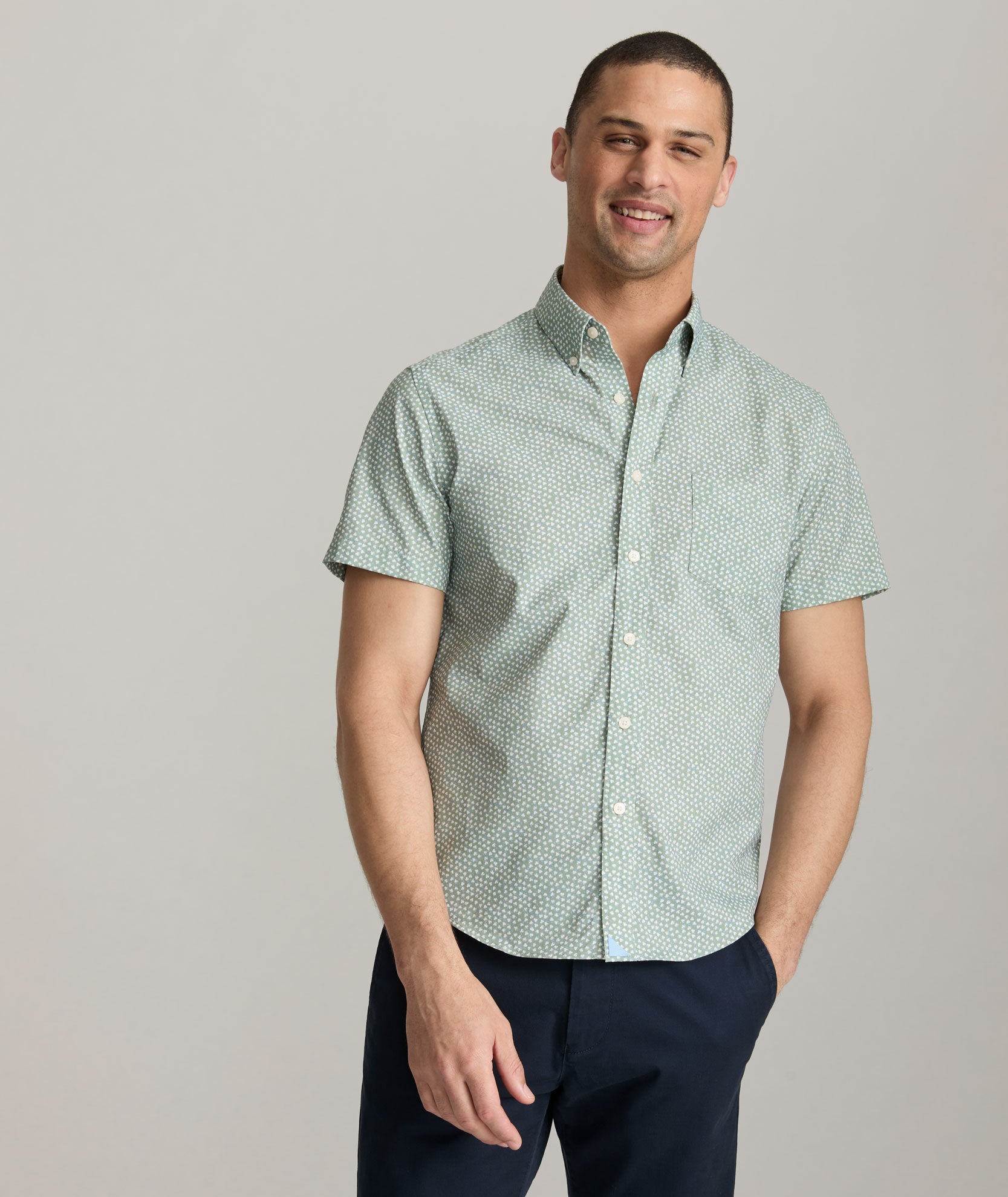 Performance Short-Sleeve Shirt With Pocket Ivers | Green & White