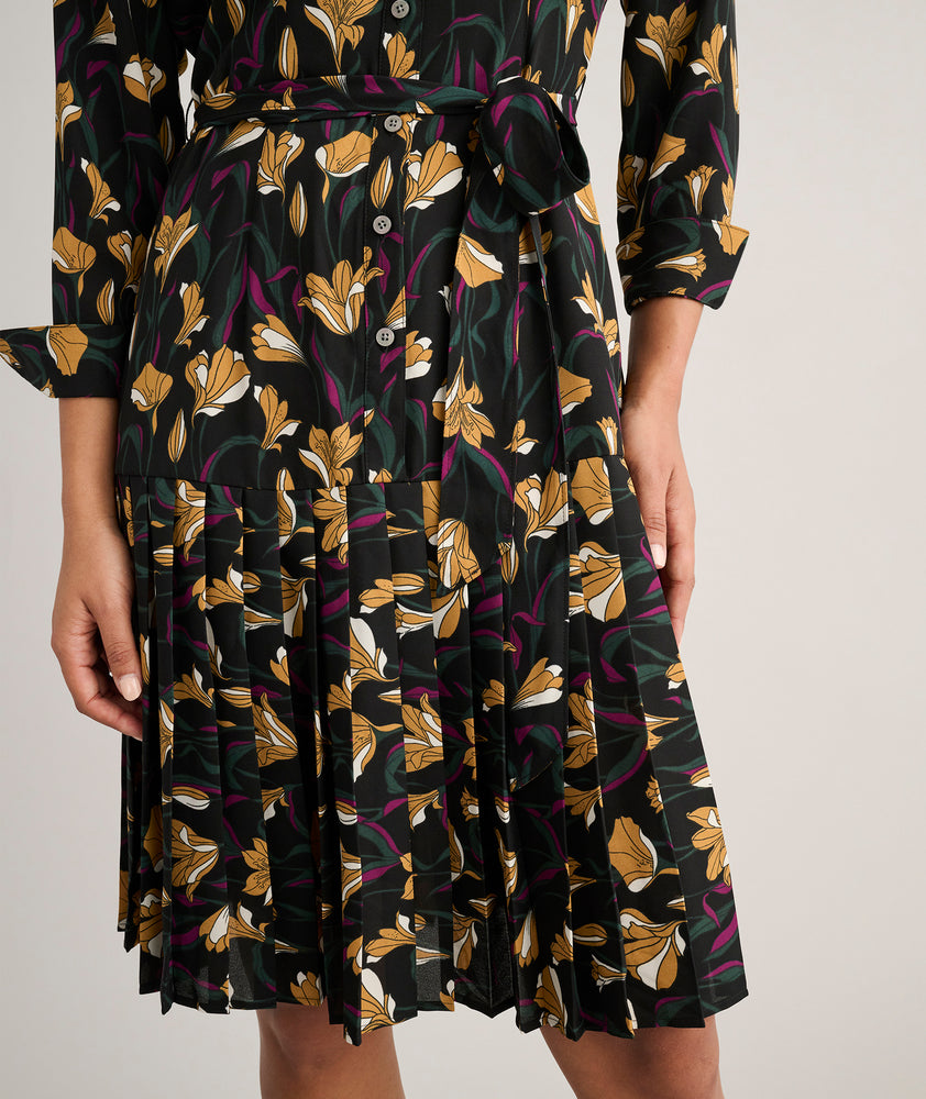 Pleated Janice Midi Shirt Dress Black Gold Floral | UNTUCKit Pleated Janice Midi Shirt Dress Black Gold Floral | UNTUCKit