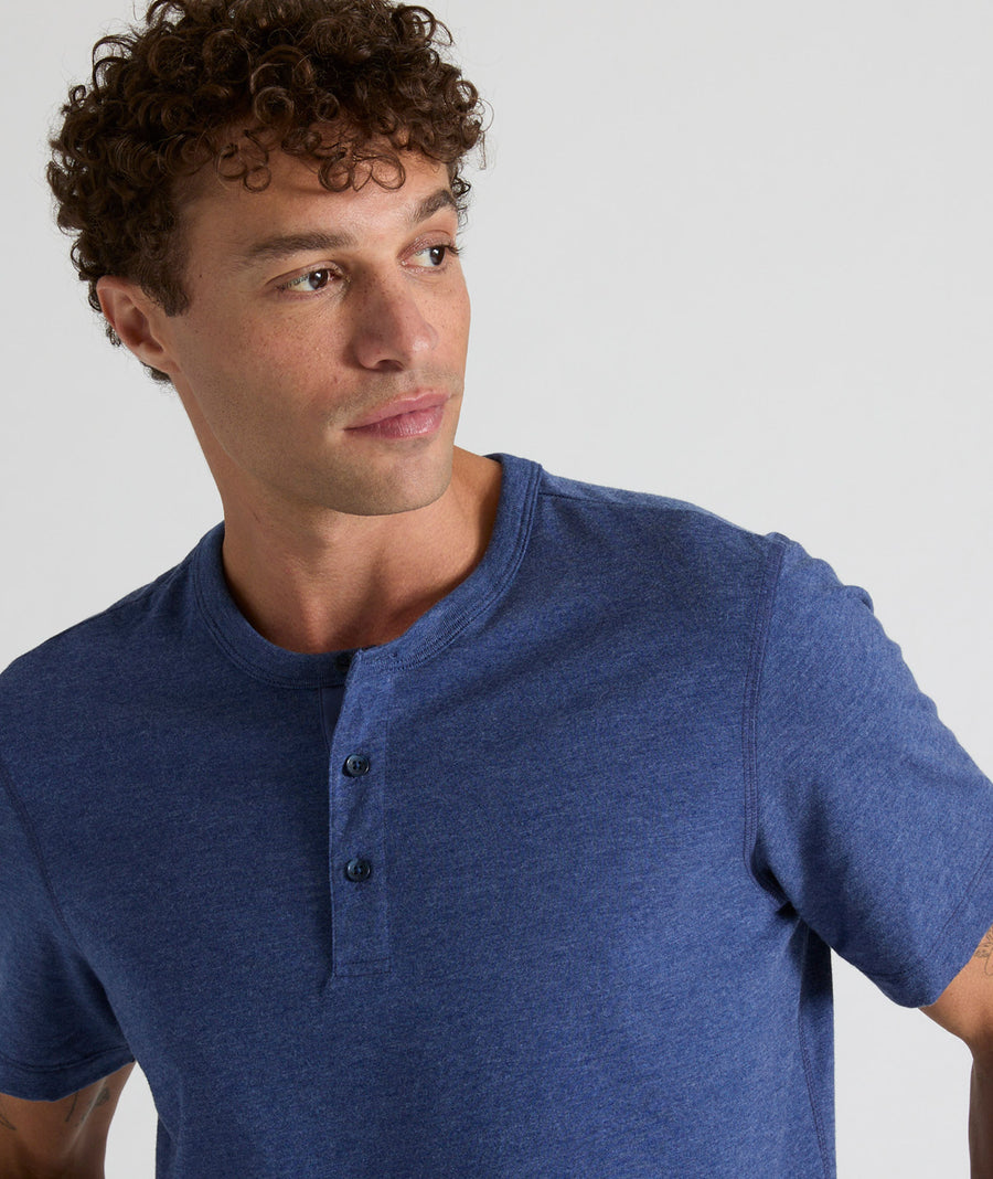 Henleys & Tee Shirts for Men | UNTUCKit