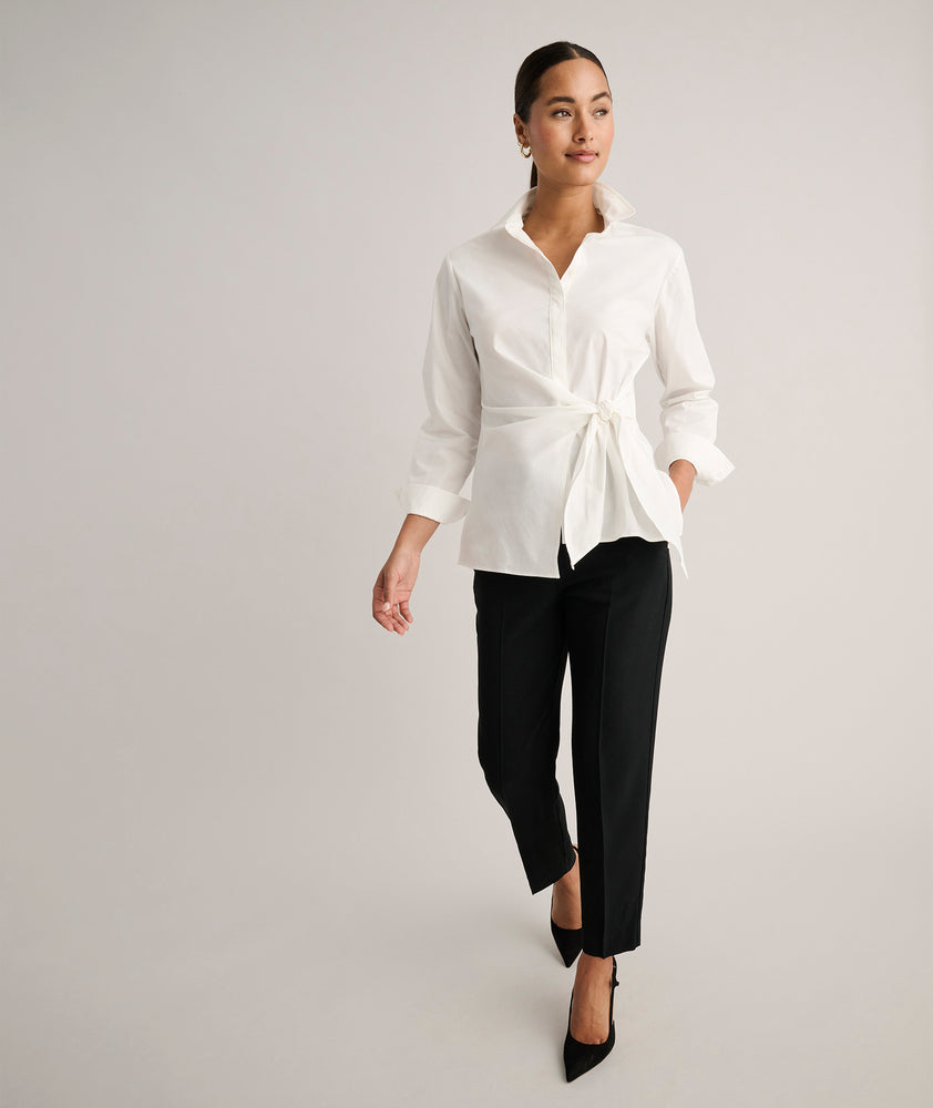 Model is wearing UNTUCKit Stretch Cotton Wrap Jolie Shirt.