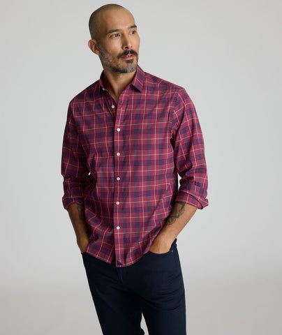 Model is wearing UNTUCKit CottonTek™ Lancaster Shirt.