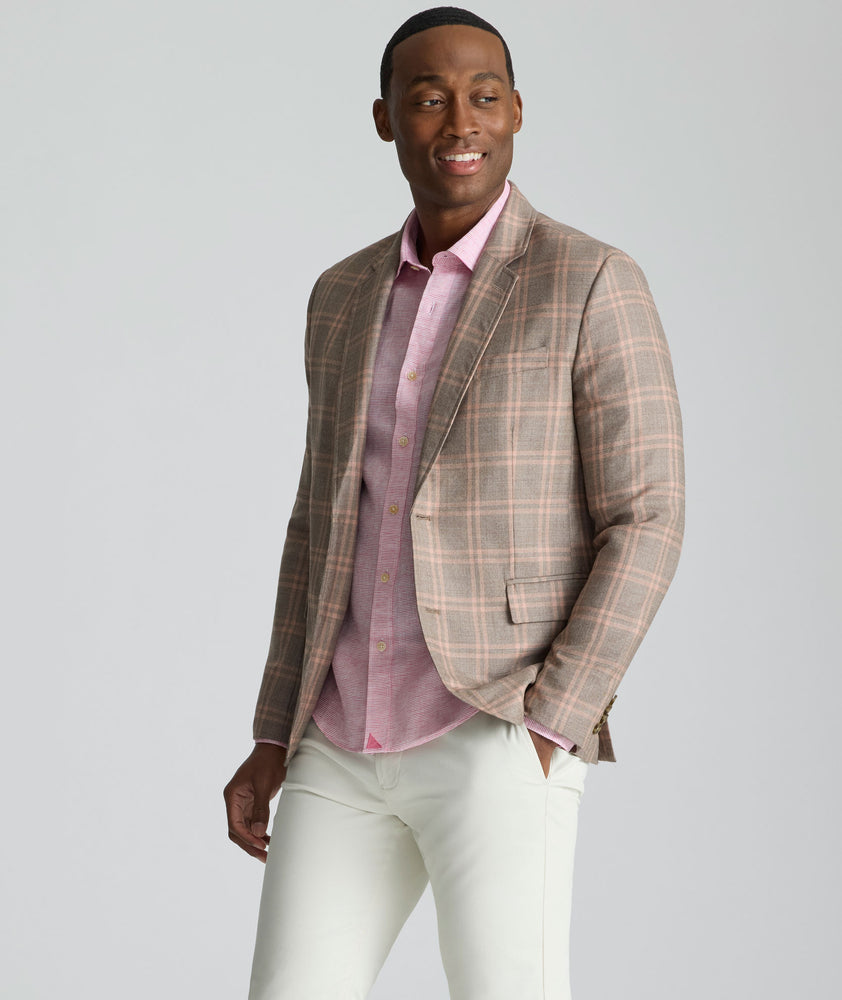 Model is wearing UNTUCKit Italian Wool Lehmann Sport Coat. 