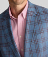 Model is wearing UNTUCKit Mayhold Sports coat. 
