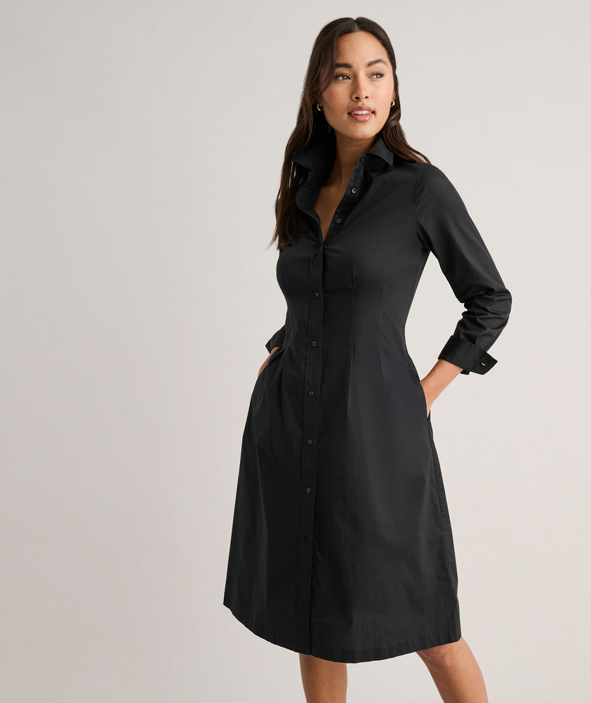 Model is wearing UNTUCKit Stretch Cotton Milan Dress