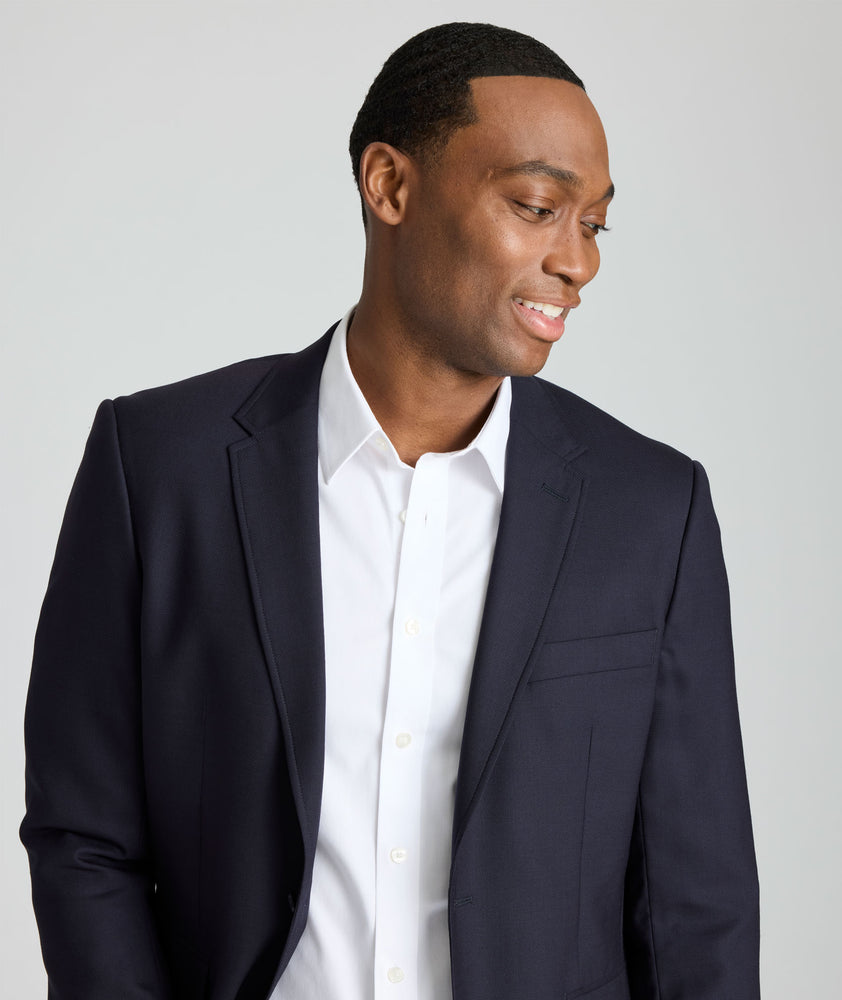 Model is wearing UNTUCKit Palazzo sport coat. 