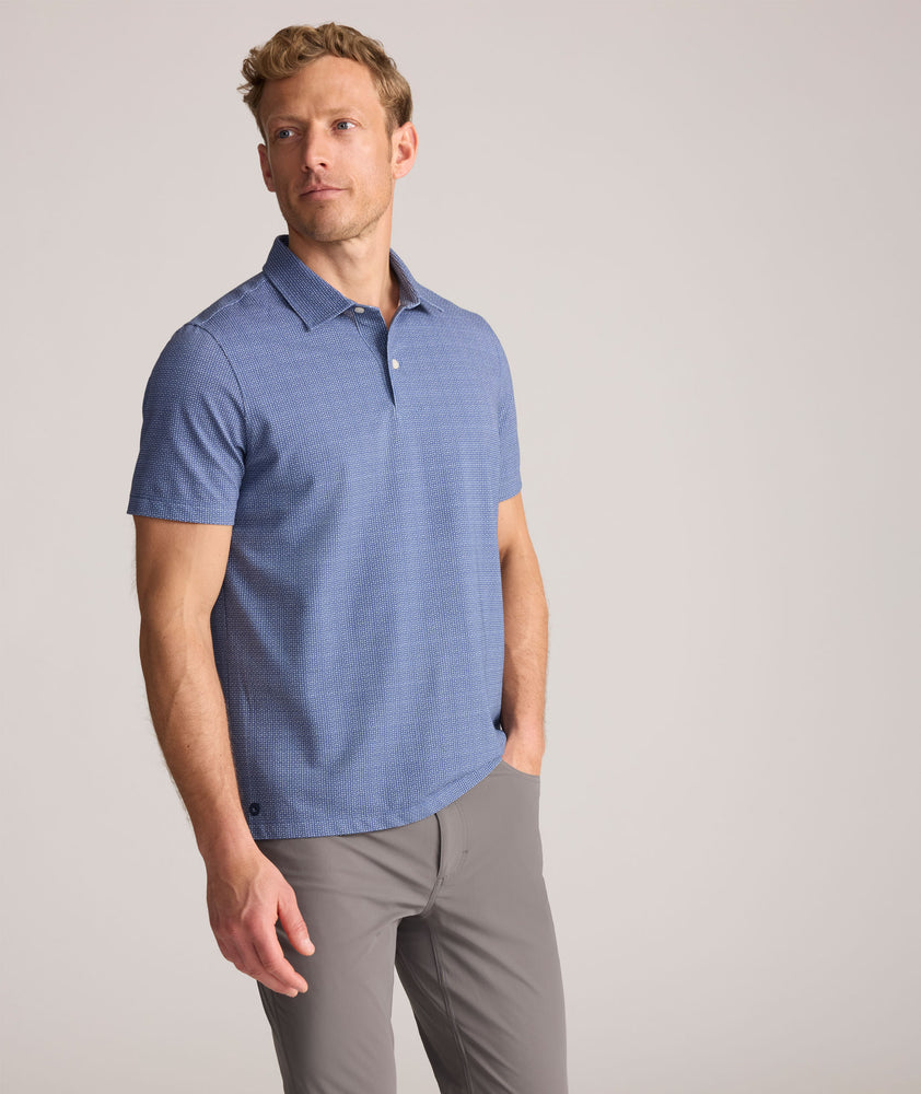 Model is wearing UNTUCKit CottonTek™ Polo. 