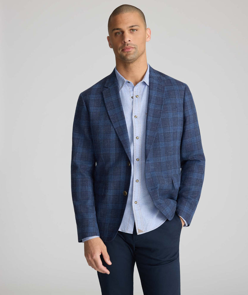 Model wearing a navy Sport Coat.