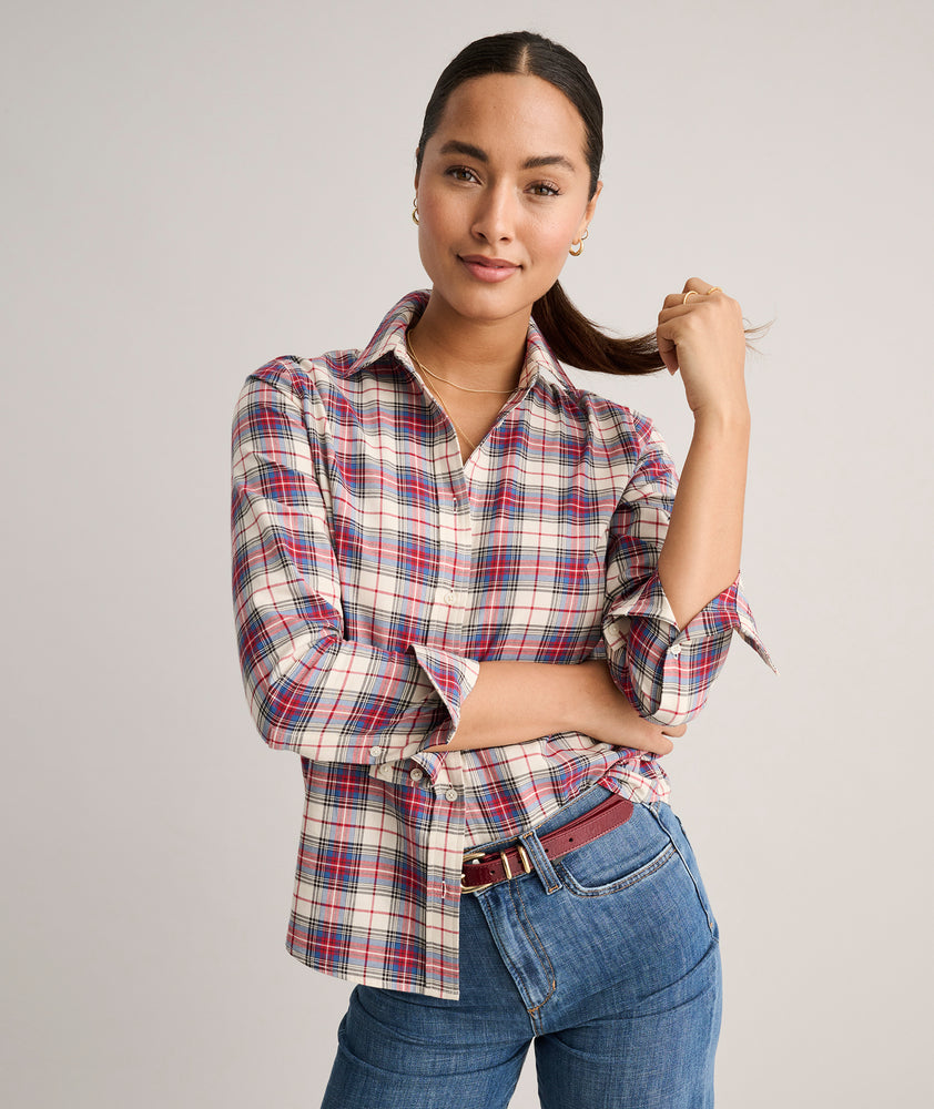 Model is wearing UNTUCKit Cotton Plaid Sadie Shirt.