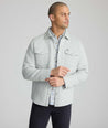 Model is wearing UNTUCKit BRAUNFIELD in GREY.