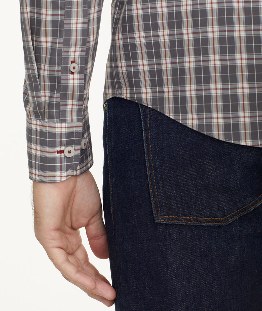 Model is wearing UNTUCKit Wrinkle-Free Teleda Shirt.