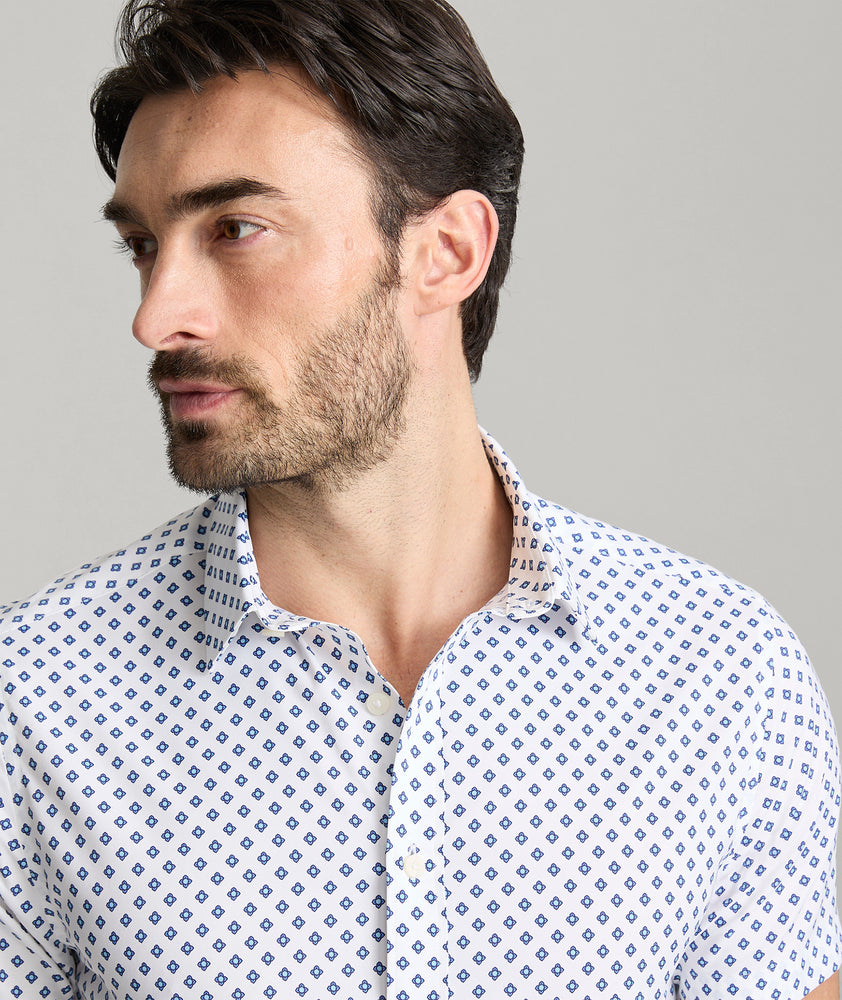 Performance Short-Sleeve Tidwell Shirt Tidwell | Blue Medallion | UNTUCKit Performance Short-Sleeve Tidwell Shirt Tidwell | Blue Medallion | UNTUCKit