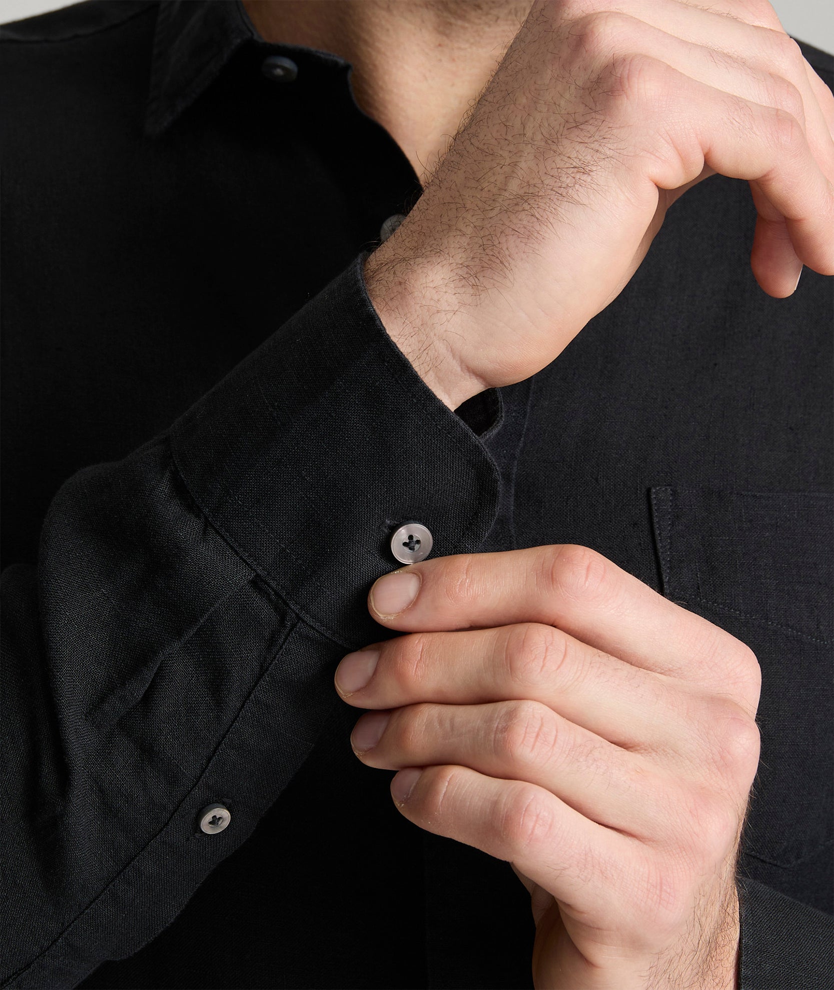 black linen dress shirt UNTUCKit | Wrinkle-Resistant Vin Santo Light Blue Textured Knit Length:Tall HOLIDAY10.30 Two rounded chest pockets