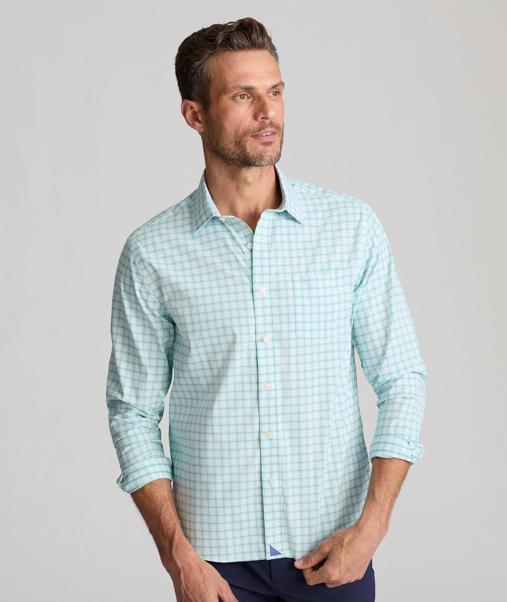 WELLS-UNTUCKIT-41840Gre-PERF-