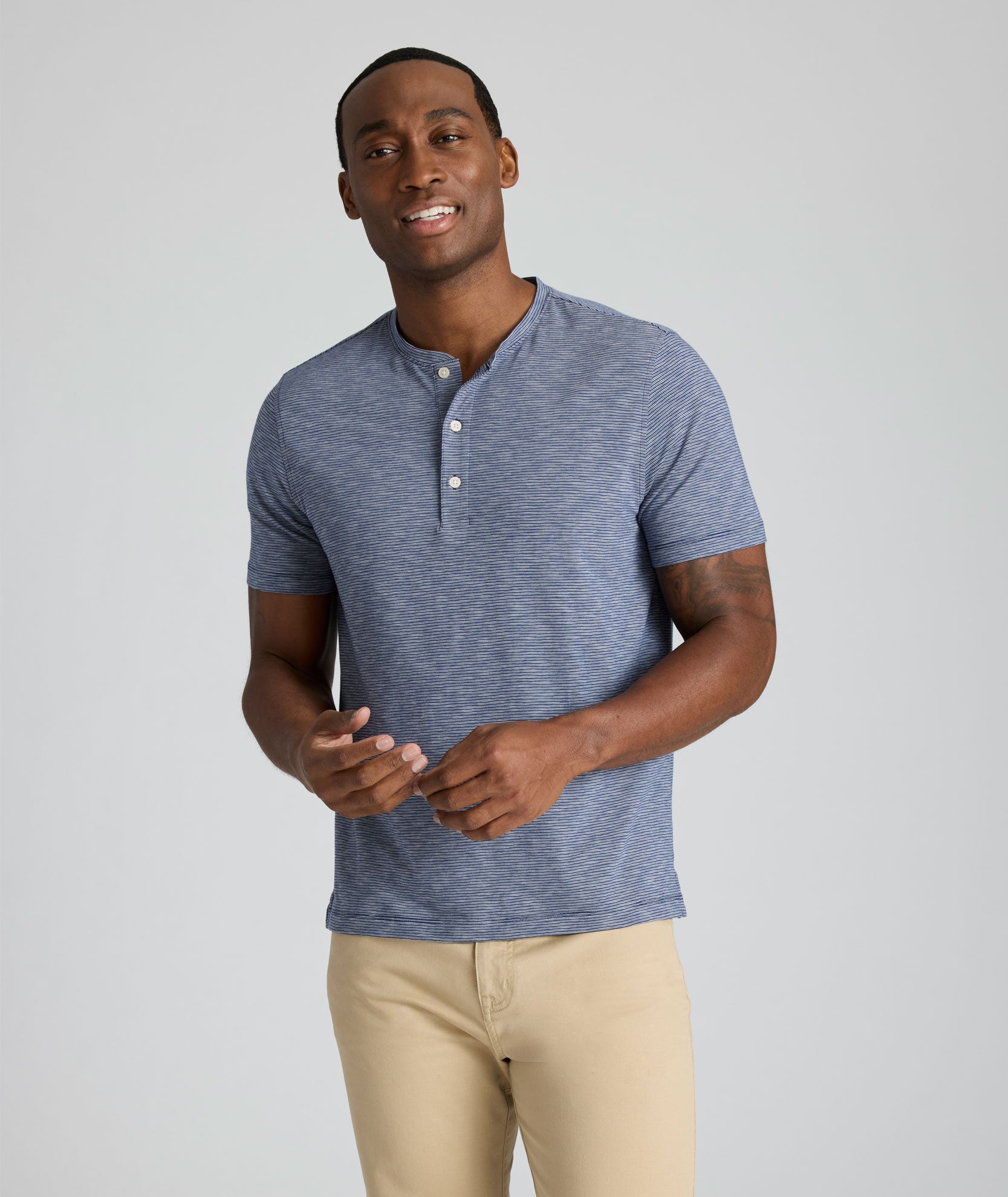 Jersey Slub Short-Sleeve Henley Navy Stripe UNTUCKit