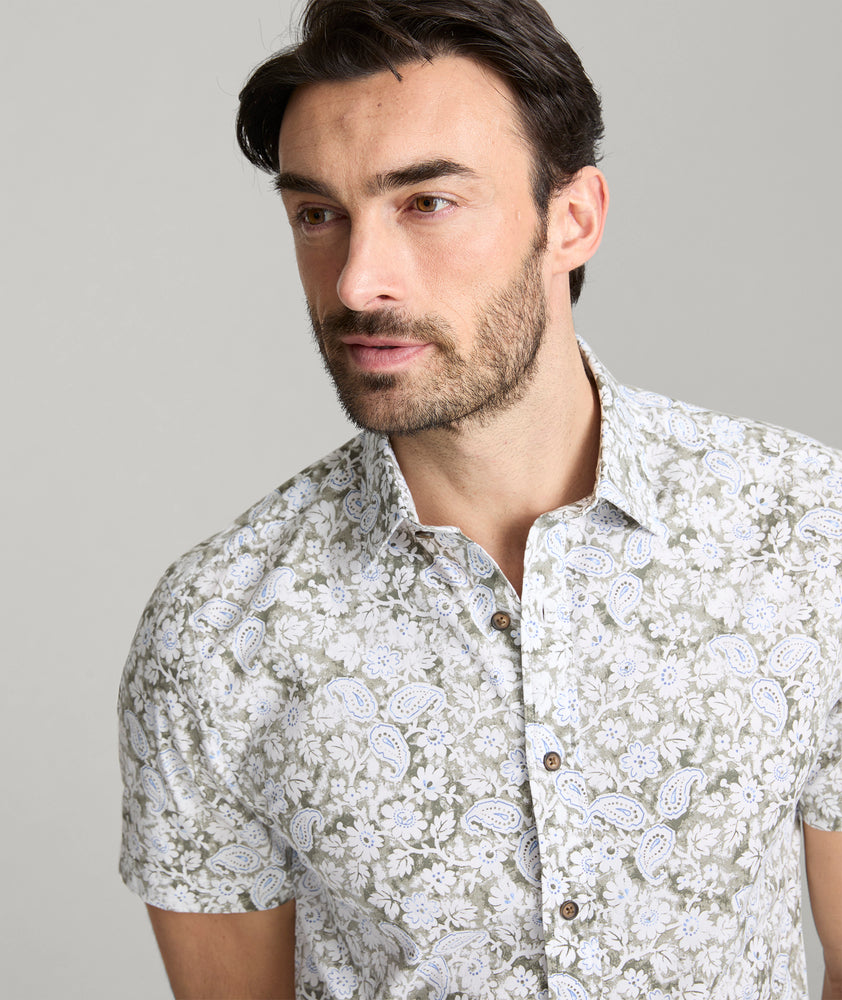 Model is wearing UNTUCKit wright short sleeve shirt. 