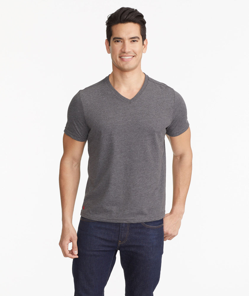 | Tee V-Neck Ultrasoft UNTUCKit Charcoal