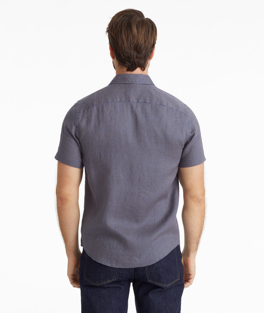 Model wearing a Orange Linen Short-Sleeve Cadalso Shirt