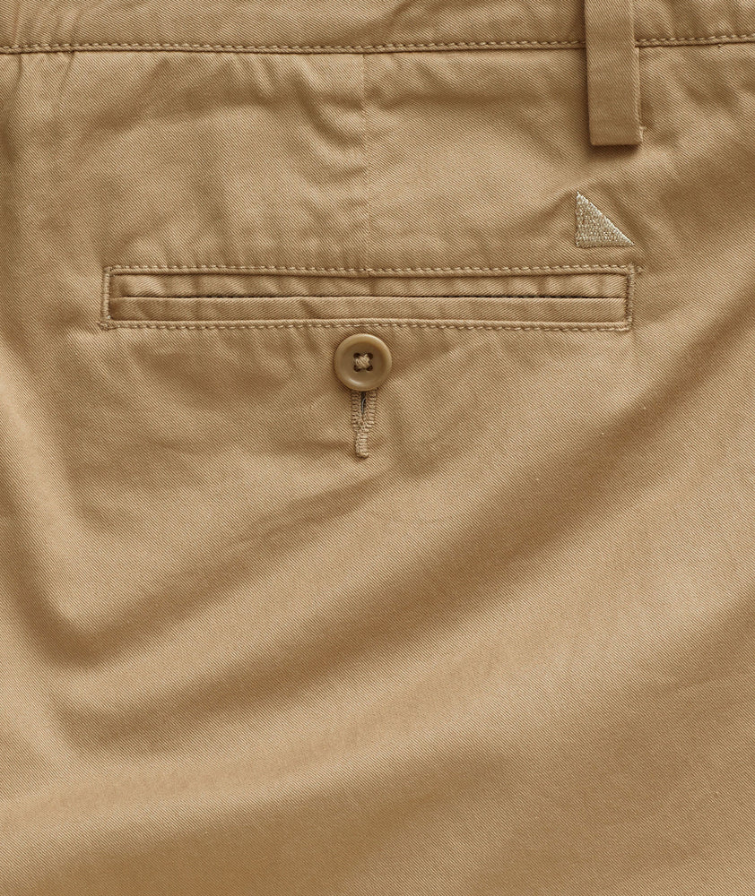 Model wearing a Tan Chino Pants