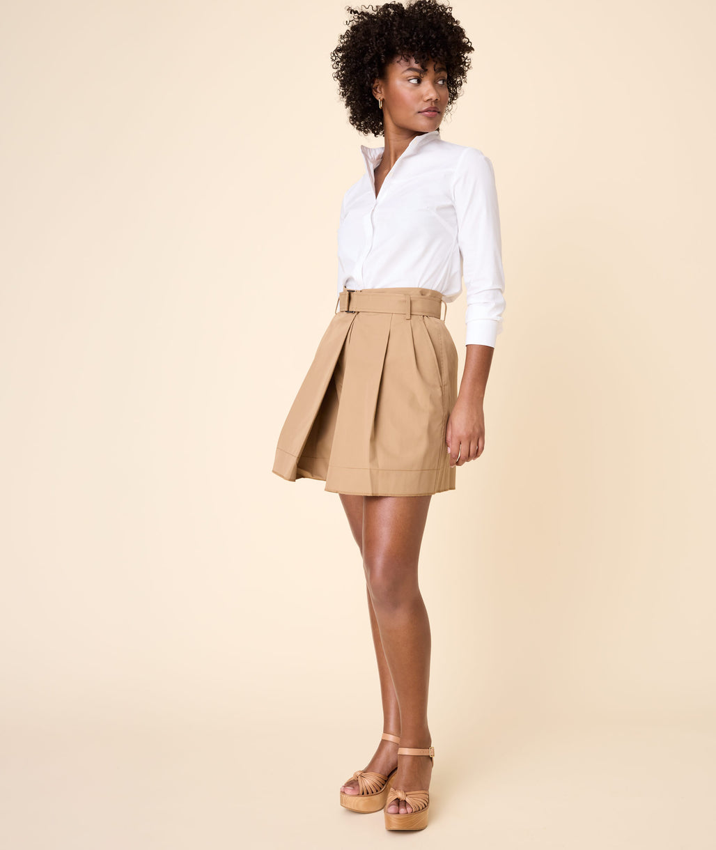 Model wearing an UNTUCKit Diana Shirt.