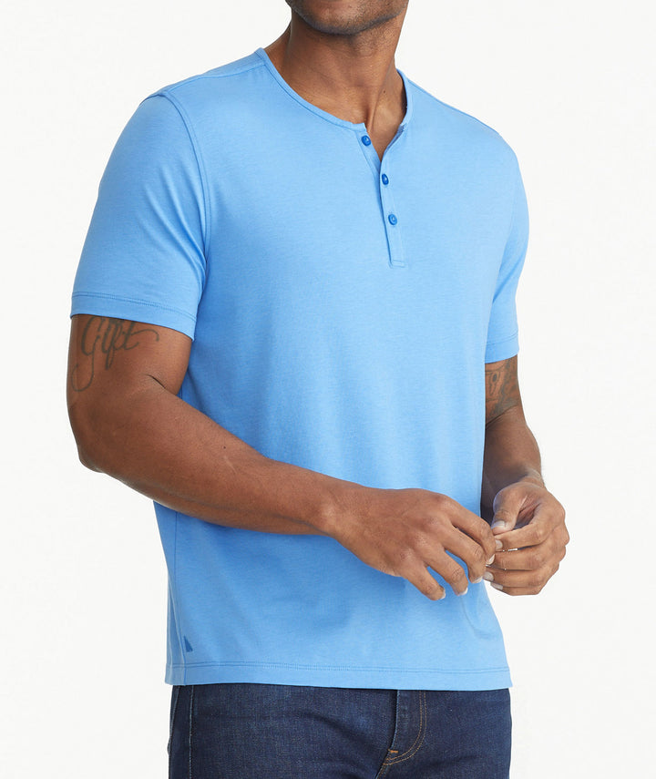 Henleys & Tee Shirts for Men | UNTUCKit