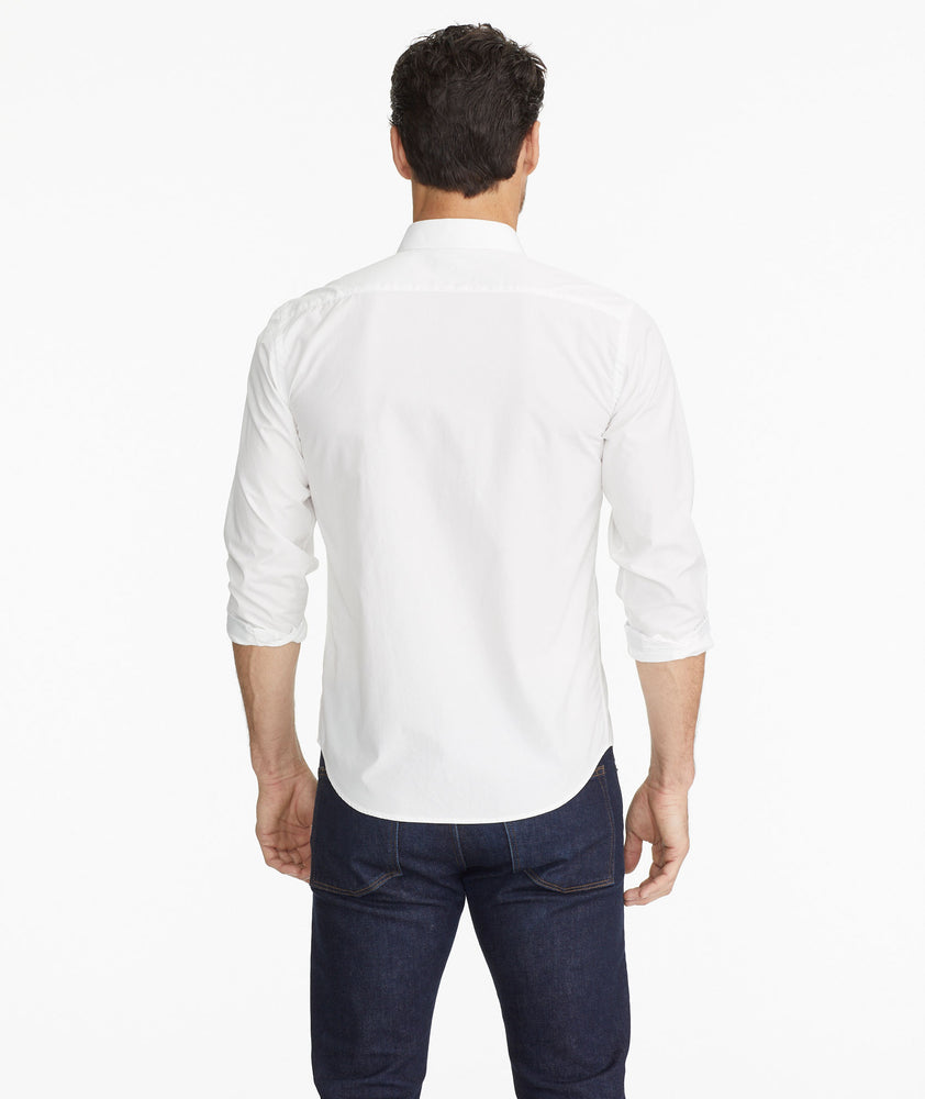 Model wearing a White Wrinkle-Free Las Cases Special Shirt