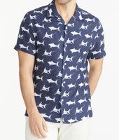 UNTUCKit + David Hart Linen Short-Sleeve Shark Shirt 1