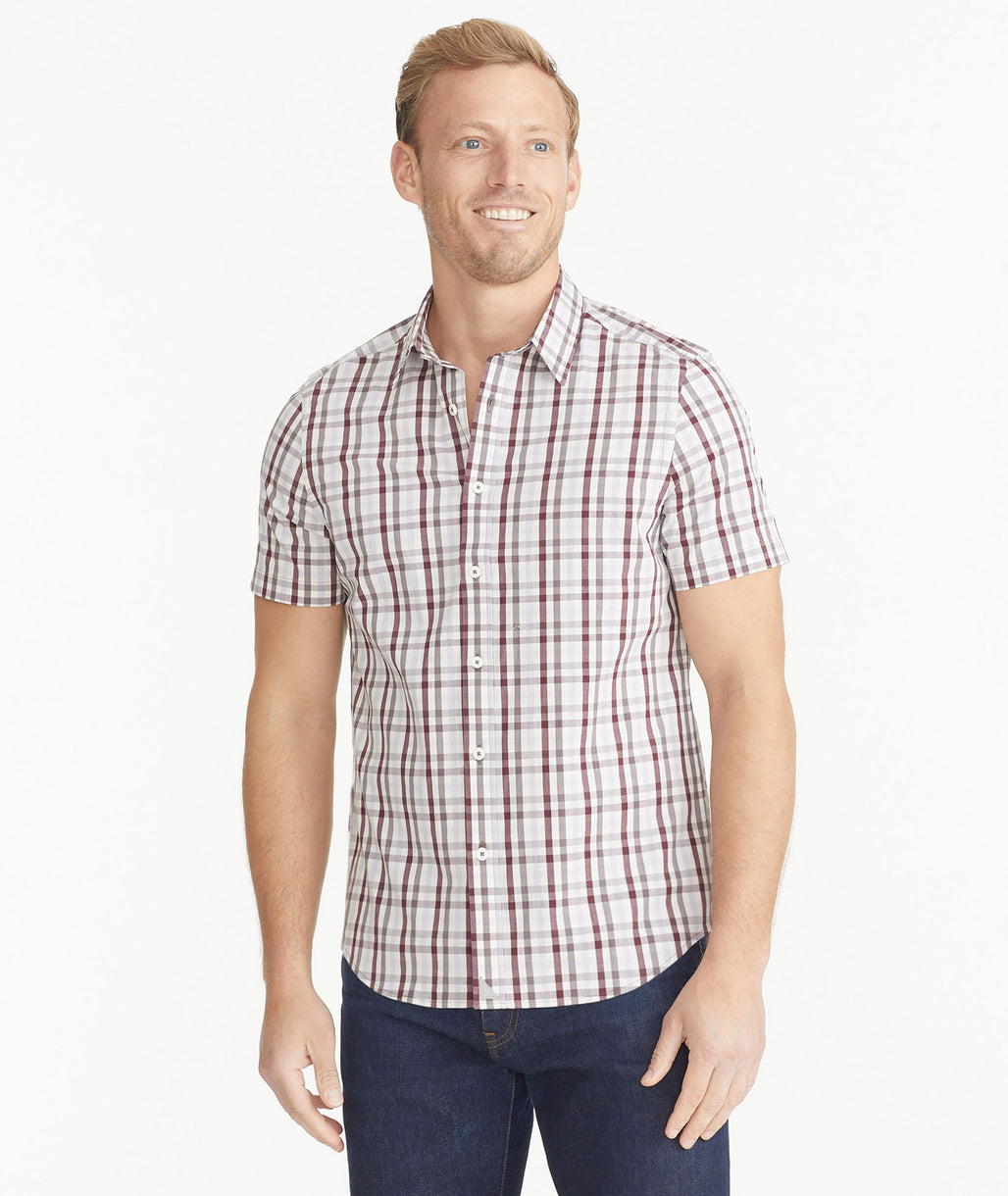Model is wearing UNTUCKit Purple Maroon Cotton Short-Sleeve Check Shirt.