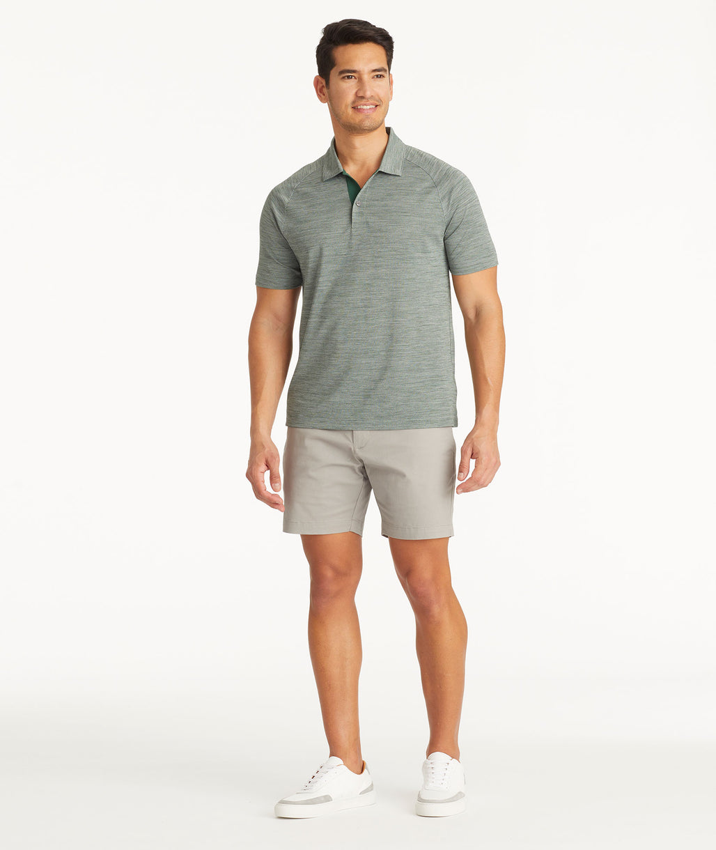 Model wearing UNTUCKit Grey 7